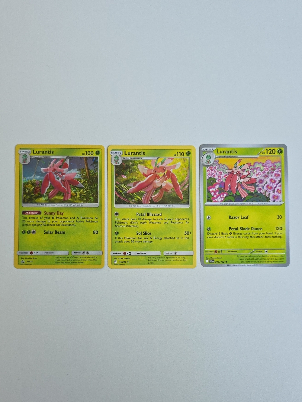 Pokemon Lurantis Trading Card